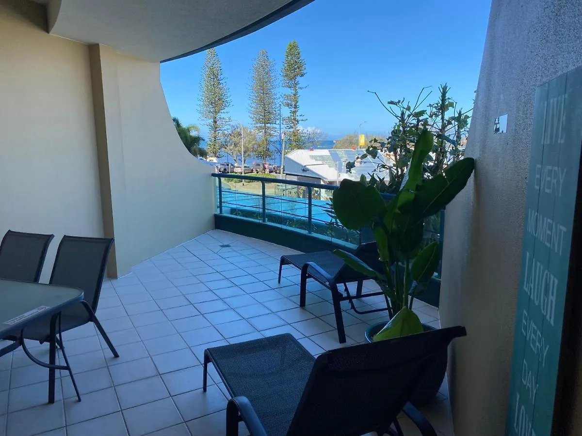 Mooloolaba Beachfront: Superior Resort Apartment